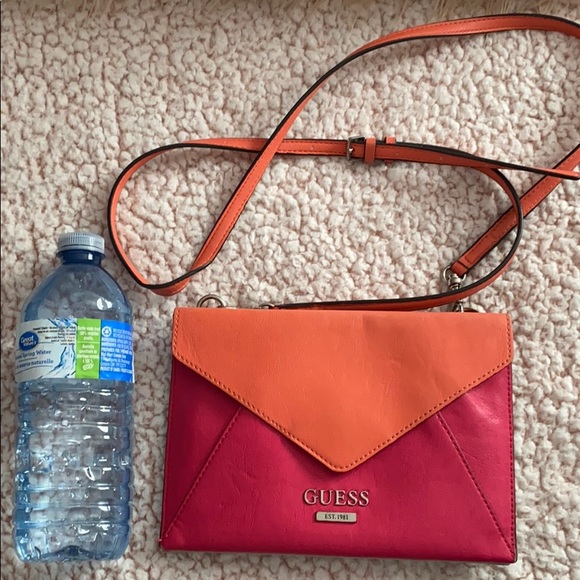 Authentic Guess Purse - Picture 3 of 9